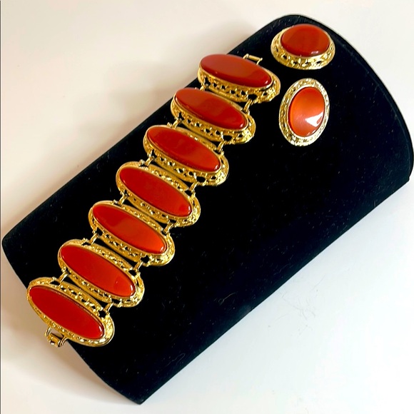 Vintage Unsigned Jewelry - Vintage Red Lucite Panel Bracelet and Matching Clip Earrings Jewelry Set